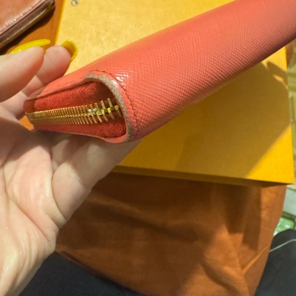 Prada coral zip around wallet - Picture 3 of 9